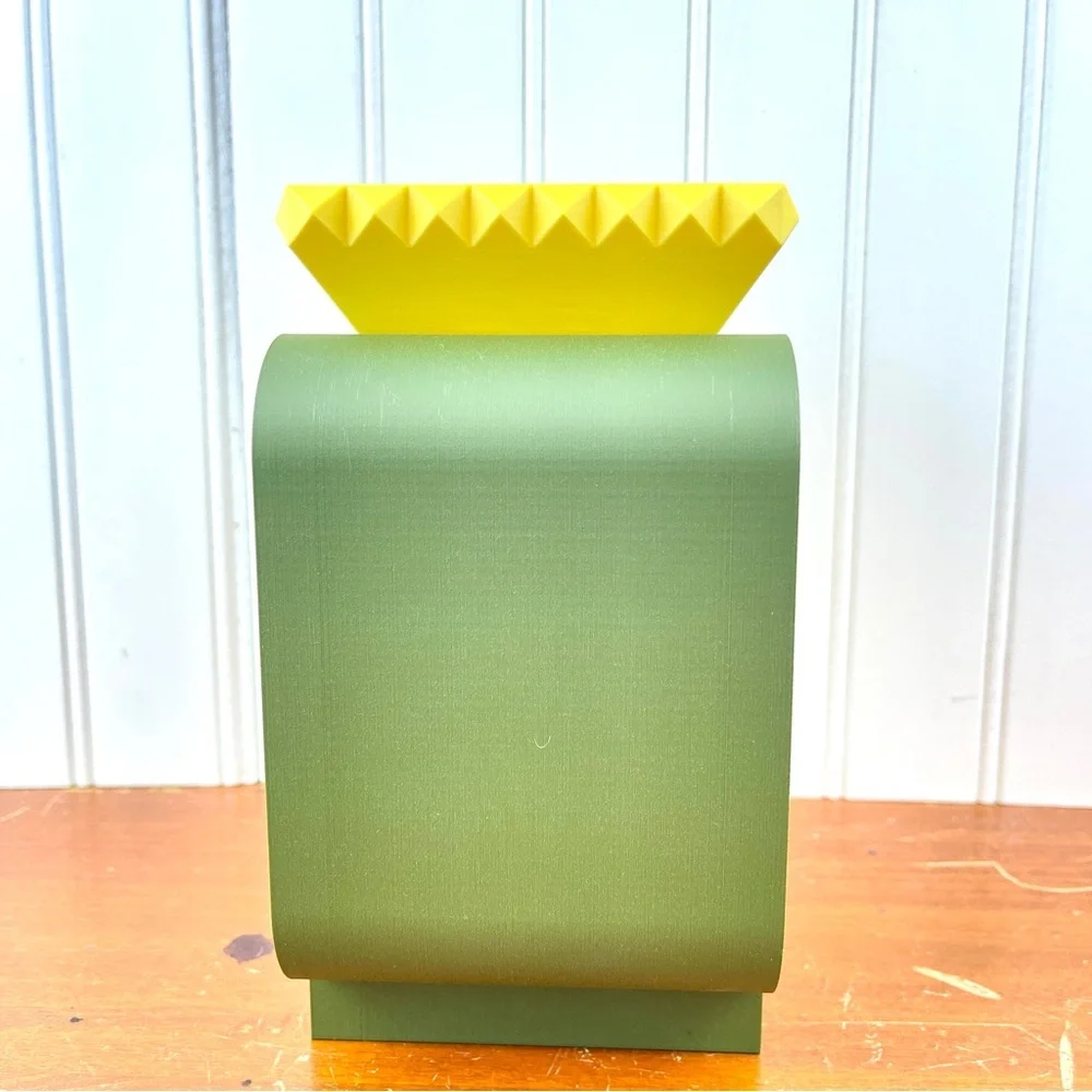The Daka Planter, Planter with Stand, Indoor Flower Pot, Succulent